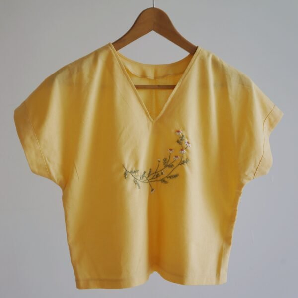 Linen Top With Floral Embroidery, Lightweight and Breathable Material, Colorfast, Minimalist Summer Style