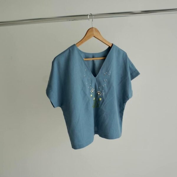 Linen Top With Floral Embroidery, Lightweight and Breathable Material, Colorfast, Minimalist Summer Style - Image 7