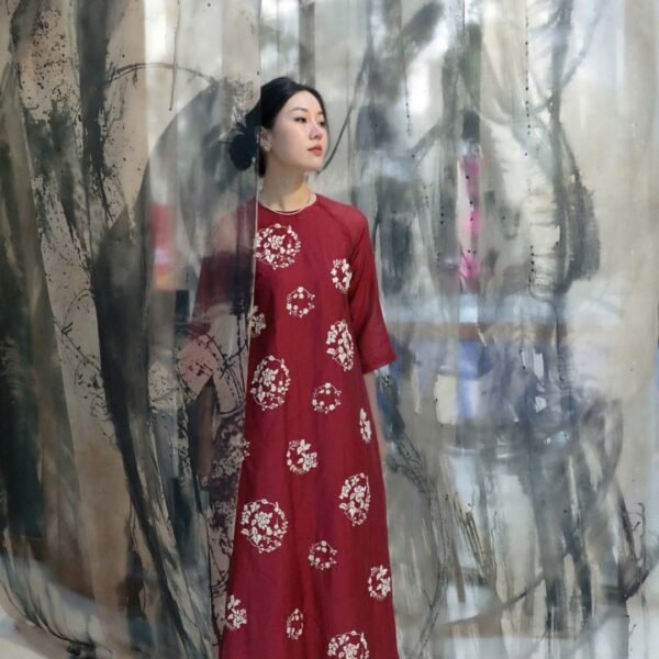 "Garden" Ao Dai With Wide-Leg Pant, For Her Graceful Stride, Exquisite Flower Embroidered Ao Dai, Vietnamese Traditional Costume, Vietnamese Souvenir - Image 5